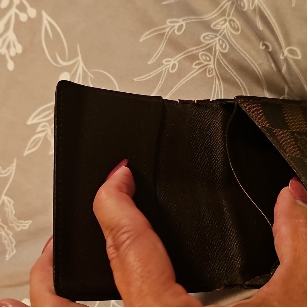 💢💢SOLD💢💢Louis Vuitton Brown and Black Checkered Wallet - Picture 3 of 4